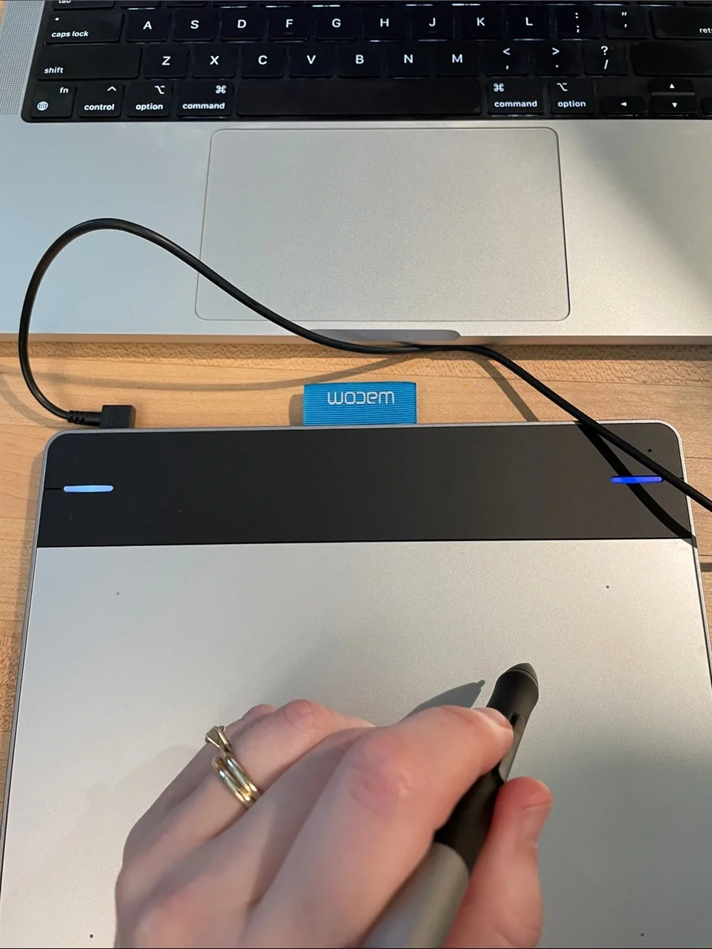 Intuos Creative Pen Tablet - Black/Grey Drawing Tablet
